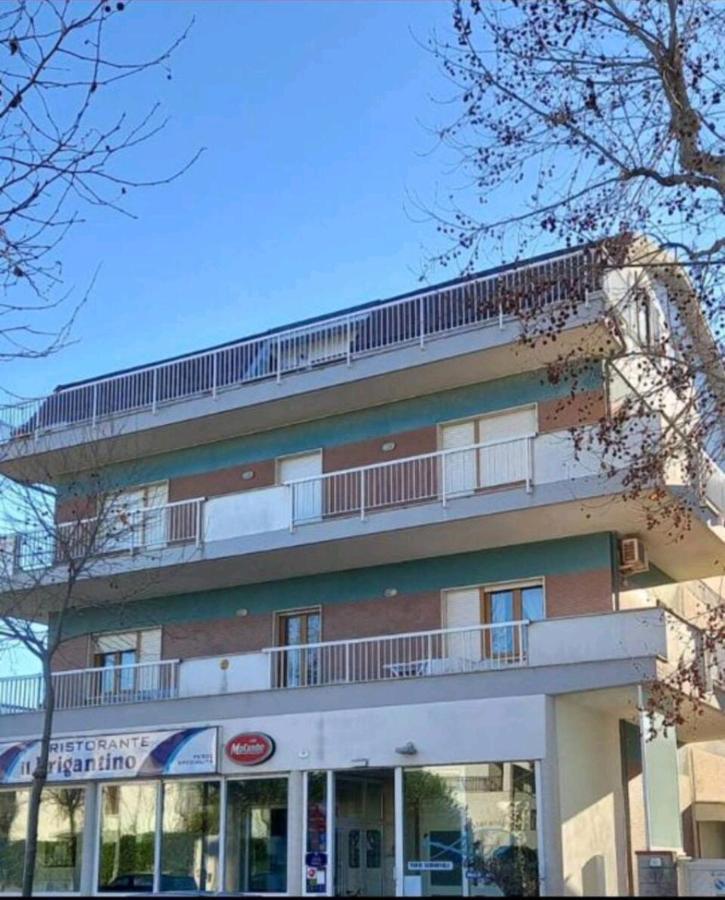 Donata Dal Mare Apartment Франкавила ал Маре Екстериор снимка