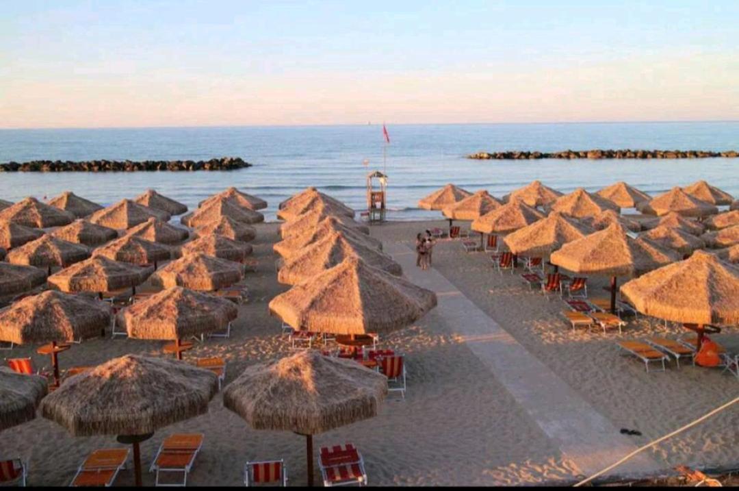 Donata Dal Mare Apartment Франкавила ал Маре Екстериор снимка