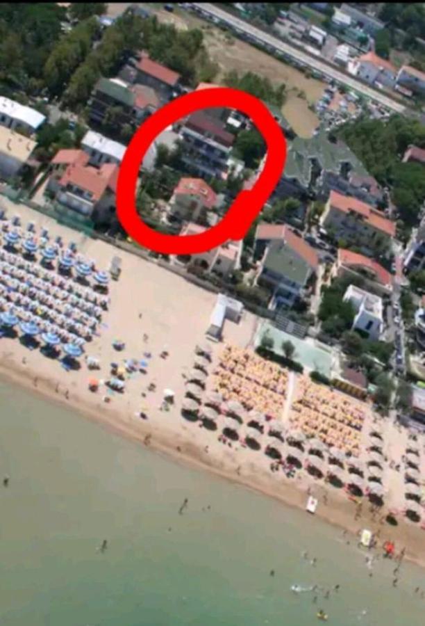 Donata Dal Mare Apartment Франкавила ал Маре Екстериор снимка